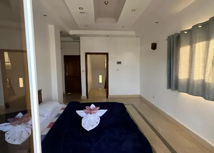 Villa American 3 *